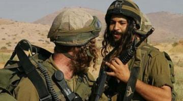 جنود متدينون يتلقون منح مالية.. وآخرون يشتكون