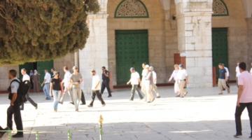 التحذير من مساع صهيونية لوضع اليد على عقارات قرب الاقصى