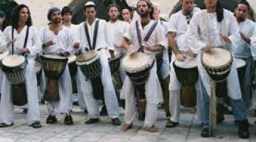 حفلات موسيقية ليلية راقصة جنوب المسجد الاقصى
