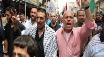 مهرجان تضامني ومسيرة حاشدة دعماً للأسرى المضربين في الخليل