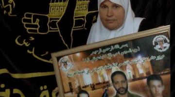 كابوس النقل في "البوسطة" يرعب الاسيرات الفلسطينيات