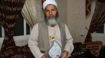 صور.. "الإعلام الحربي" بالوسطى يُكرم ذوي الشهداء الحجاج