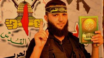 شاهد الفيديو.. لقاء لـ"الإعلام الحربي" مع الشهيد المجاهد محمد شملخ على الثغور