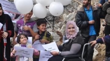 من على ركام عائلة الدلو.. أطفال غزة "عمود سحابكم بددناه بدمائنا"