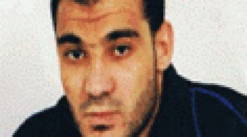 أسير من الخليل يدخل عامه الـ 20 بسجون العدو