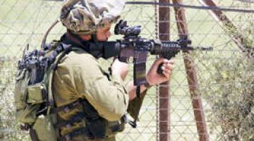 القدس: مواطن يدهس جندي صهيوني والأخير يطلق النار عليه