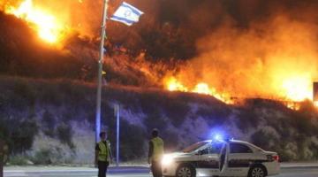 إصابة 14 جنديًا صهيونيًا بحريق بسجن عسكري