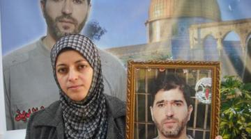 وحيداً في ليل أحزانه الذي لا ينتهي