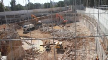 الاحتلال يجرف مقبرة "مأمن الله" الاسلامية التاريخية بالقدس