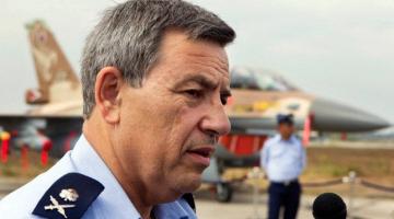 قائد سلاح الجو الصهيوني يعارض عملية برية