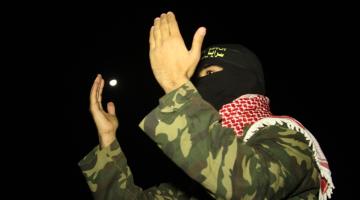 "الرباط في رمضان أجره مضاعف فلنغتنمه"