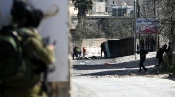 الاحتلال يطلق الرصاص صوب منازل المواطنين ببيت أمر