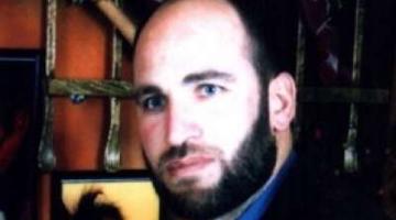 عميد الأسرى الإداريين يتنسم الحرية بعد اعتقالٍ دام 40 شهرًا