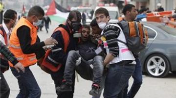 إصابة عشرات المواطنين في مواجهات بالخليل