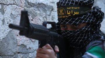 أطفال فلسطين قادة المستقبل.. يحاكون الواقع المؤلم في ألعابهم