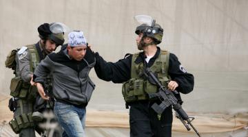 الاحتلال يمدد اعتقال طفلين من جنين