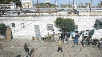 نقل 86 أسير من سجن ايشل وتسليم جثة أبو حمدية لعائلته