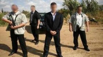 منع الحراس الصهاينة من اصطحاب أسلحتهم لمنازلهم