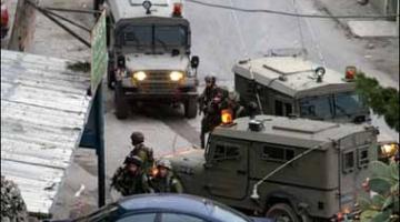 قوات الاحتلال تقوم بعمليات إقتحام و تفتيش بالخليل