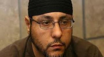 الأسير عبد الله البرغوثي يدخل يومه الـ 52 في إضرابه