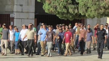 الكنيست الصهيوني يناقش تسهيل اقتحام الاقصى