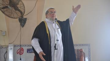 عزام: التسوية ستجلب لشعبنا مزيداً من القتل والدمار (صور)