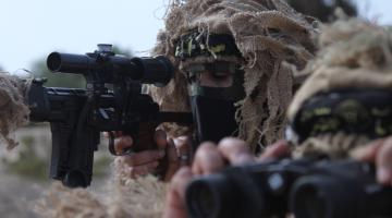 العدو: "قناص غزة أصاب هدفه من مسافة 1000 م"