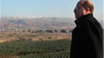 يعلون يقرر الإبقاء على ضباط أمن مستوطنات غلاف غزة