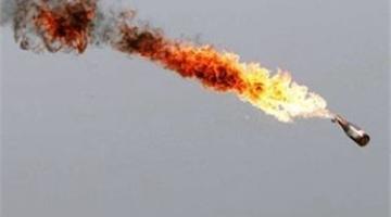 إحراق برج مراقبة عسكري على مدخل معتقل عوفر