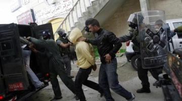 اعتقال 10 مواطنين بالضفة المحتلة