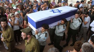 اعلام العدو يكشف عن مقتل جندي بعملية سرية قبل 30 عامًا