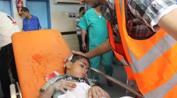 استشهاد طفلة و30 إصابة بقصف منزل غرب غزة