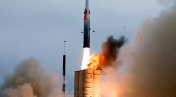 العدو: منظومة "سهم2" تفشل باعتراض صاروخ أطلق من البحر