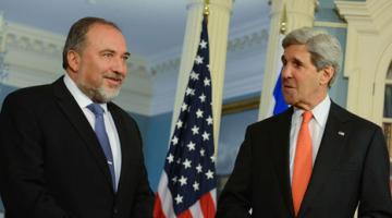 ليبرمان يلتقي كيري في واشنطن اليوم