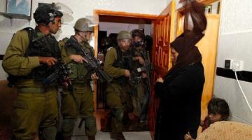 مواجهات ومداهمات ليلية صهيونية بالضفة المحتلة