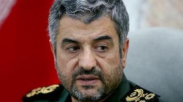 قائد الحرس الثوري يشيد بقدرات المقاومة بغزة