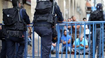 الاحتلال يغلق حاجز حوارة جنوب نابلس