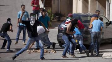 قانون صهيوني لتشديد العقوبات على راشقي الحجارة