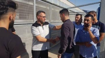 الاحتلال يفرج عن الأسير شادي عمر بعد اعتقال 15 عاما