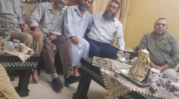 وفد من الجهاد يزور الشيخ المؤسس خالد جرادات في جنين