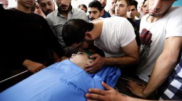 استشهاد طفل برصاص الاحتلال خلال محاولته الوصول للأقصى