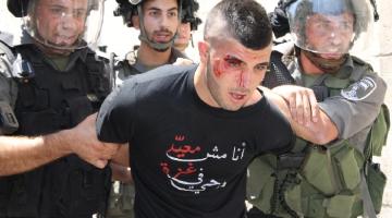 توثيق اعتداء الاحتلال على 3 أشقاء ووالديهم بمخيم عايدة