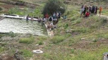 مستوطنون يقتحمون قرية وادي فوكين