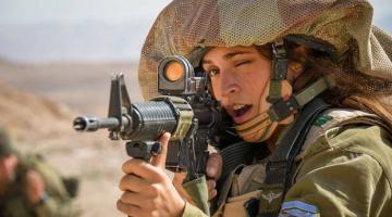 41 % من جيش العدو مجندات يمارسن مهاماً قتالية 