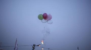 تأهب صهيوني خشية انتقال ظاهرة البالونات الحارقة للضفة