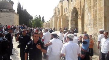 توتر في الاقصى بعد طرد مجموعة من المتطرفين