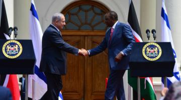 نتنياهو  يلتقي بكبار مسؤولي أديس أبابا خلال جولته الأفريقية