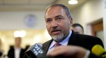 ليبرمان في صفوف المعارضة بعد فشله اسقاط المقاومة