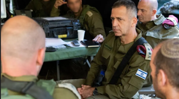 كوخافي وقادة الجيش يعارضون نقل شعبة الاستخبارات إلى النقب