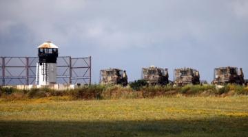  الاحتلال يستهدف المزارعين في رفح والصيادين في بحر غزة